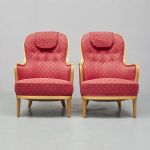 588982 Armchairs